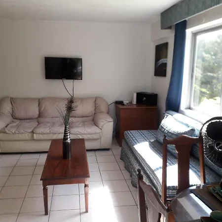 One Bed Room Apartment & One Studio In Ochi Rios